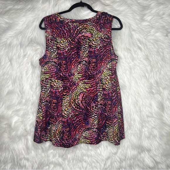 Lane Bryant Women's Multicolor Geometric Polyester V-Neck Tank Size 16 - Picture 2 of 3
